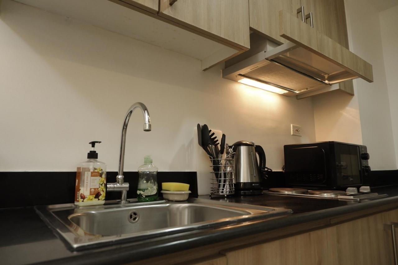 Shore Residences Moa Dynastel Staycation Pasay Bagian luar foto