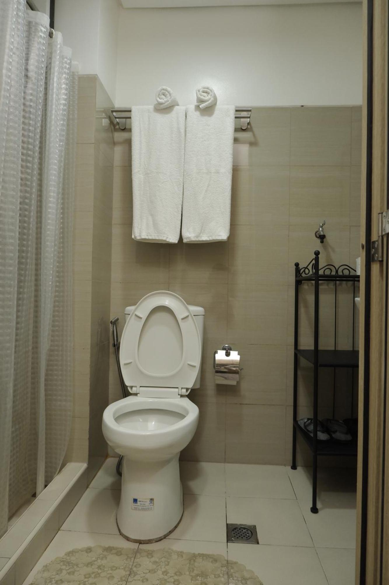 Shore Residences Moa Dynastel Staycation Pasay Bagian luar foto