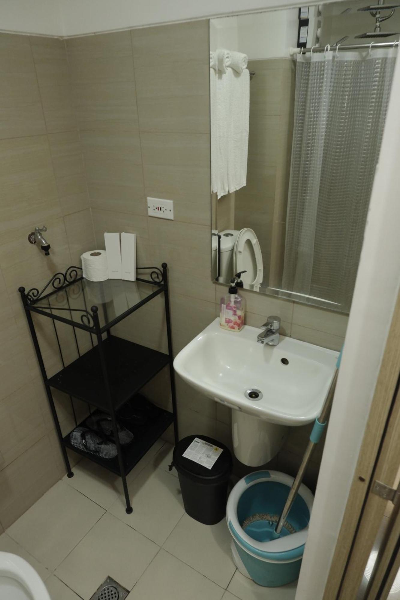 Shore Residences Moa Dynastel Staycation Pasay Bagian luar foto